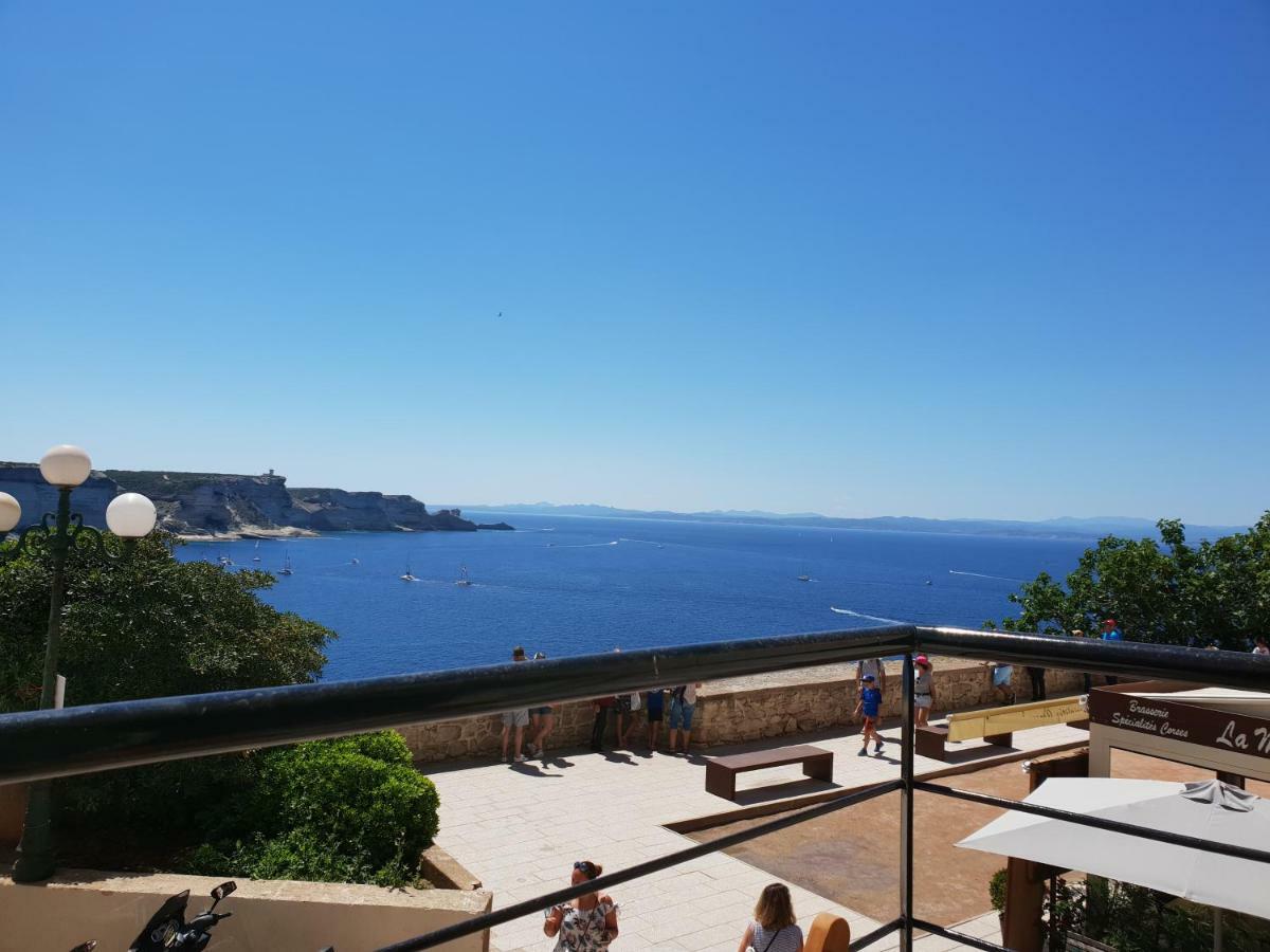 Chez Dume Apartment Бонифачо Екстериор снимка