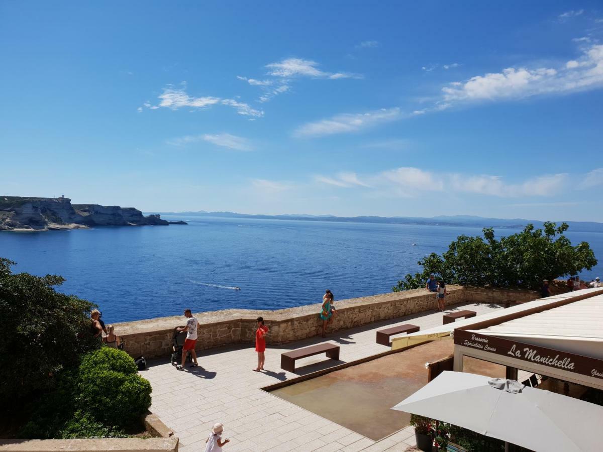 Chez Dume Apartment Бонифачо Екстериор снимка